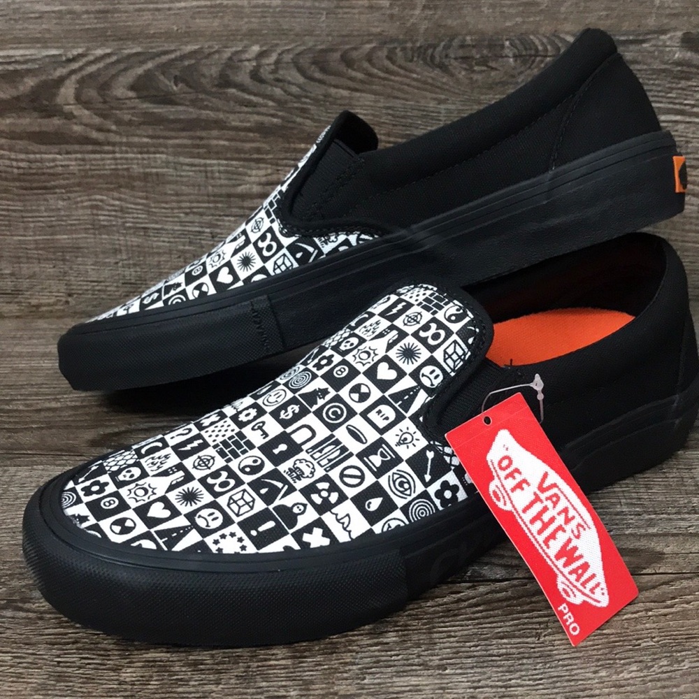 VANS CLASSIC SLIP ON BRAND NEW - Picture 15 of 16